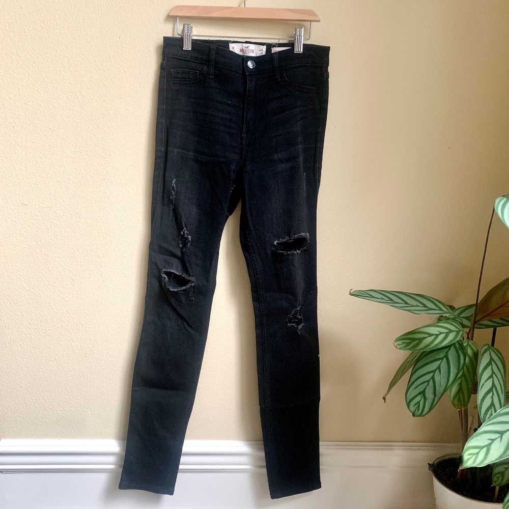 EUC Hollister Black High Rise Ripped Super Skinny Jeans Women’s 1R W25 L30